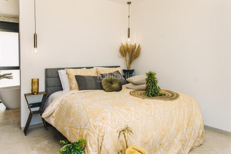 Foto 123a257d-587f-4a01-b53f-b8b1f9c8082a. Casa villa de diseñonbspcon una parcela total de 408 metros cuadradosnbspcon vistas a guardamar del seguranbspy al mar mediterráneo. ti en Rojales