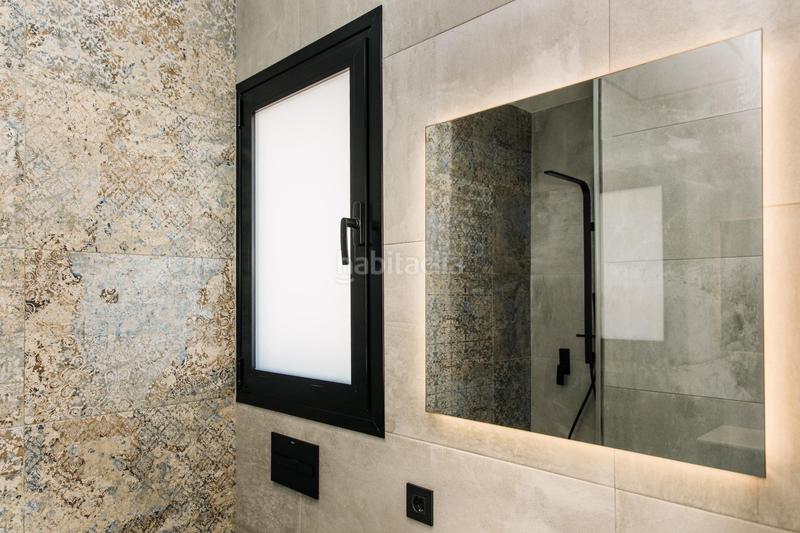 Foto 3b4c6b3d-dd7a-4bc8-b3e0-44d8e1e59fcf. Casa villa de diseñonbspcon una parcela total de 408 metros cuadradosnbspcon vistas a guardamar del seguranbspy al mar mediterráneo. ti en Rojales