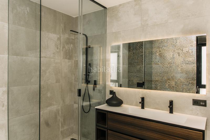 Foto 9309682d-59d8-40ad-a5c2-c1ba6dbf4791. Casa villa de diseñonbspcon una parcela total de 408 metros cuadradosnbspcon vistas a guardamar del seguranbspy al mar mediterráneo. ti en Rojales