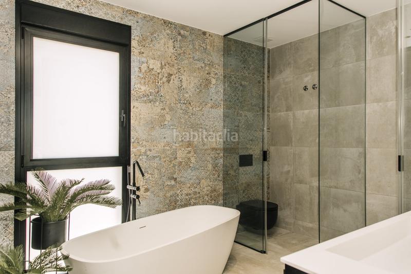 Foto c89ca325-7f41-4336-999b-359e0378d3df. Casa villa de diseñonbspcon una parcela total de 408 metros cuadradosnbspcon vistas a guardamar del seguranbspy al mar mediterráneo. ti en Rojales