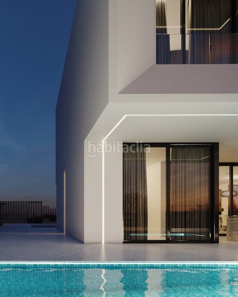 Foto f9d4b029-a2bd-4798-9c02-ed8c1da961b8. Casa amb aparcament piscina a Golf Bahía Finestrat