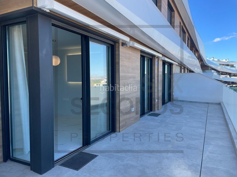 Foto c1bb8c42-b497-49c9-8bce-2bd15a330d5e. Apartament amb calefacció aparcament piscina a Los Arenales del Sol Elche / Elx