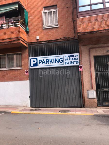 Foto a4f9c8b2-fa36-40a6-90fa-bf3bfaaa0d4d. Affitto posto auto in calle fuenlabrada 78 in Villayuventus-Renfe Parla