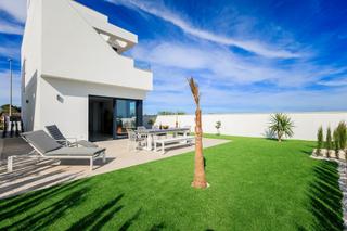 Chalet à El Pinar de Campoverde. Residencia de lujo en pilar de la horadada  un paraíso junto al