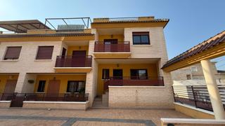 Casa a Desamparados - Hurchillo - Torremendo. Venta de maravilloso dúplex en los desamparados orihuela