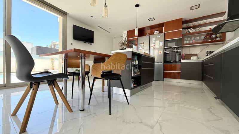 Foto 35585f1a-1f9e-4965-921e-b62d10c0b604. Chalet un sueño hecho realidad en Benijófar