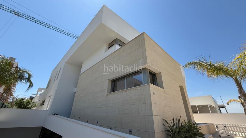 Foto aec927e5-7f4e-4c12-aa87-be565f268a90. Chalet un sueño hecho realidad en Benijófar