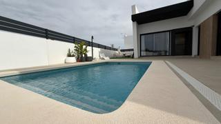 Chalet  Calle chopin. Una villa de ensueño en san miguel de salinas exclusividad y con
