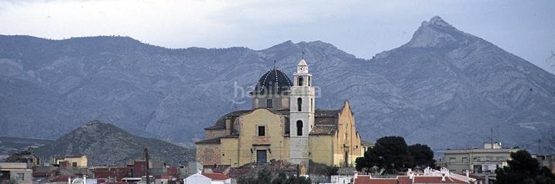 Foto 09e99be6-72af-4c9a-8d47-4eaf4f120c02. Xalet amb aparcament piscina a Monforte del Cid
