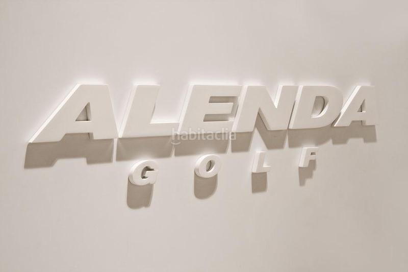 Foto b30c48b9-9e96-484e-b999-bd1aa80ca988. Xalet amb aparcament piscina a Monforte del Cid