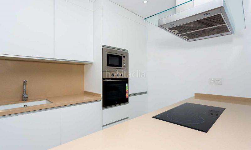 Foto 29ffabeb-4f7a-4fa0-917d-6e36f425f055. Xalet amb aparcament piscina a Daya Nueva