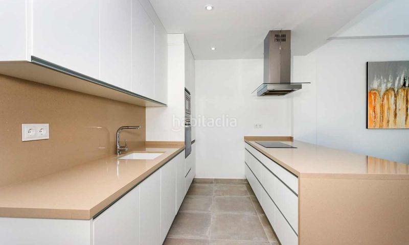 Foto 5b96ad39-d7ae-4494-ab23-cd4ac5bbde9c. Xalet amb aparcament piscina a Daya Nueva