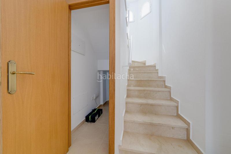 Foto 3faa4cec-53c6-44b9-9b1f-9b6909260573. Towny house with parking pool in San Fulgencio