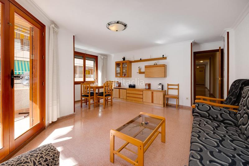Foto c0b64cec-1cb0-4c6a-8bc5-1aab3c95a594. Apartament a avenida gregorio marañon a El Acequión Torrevieja