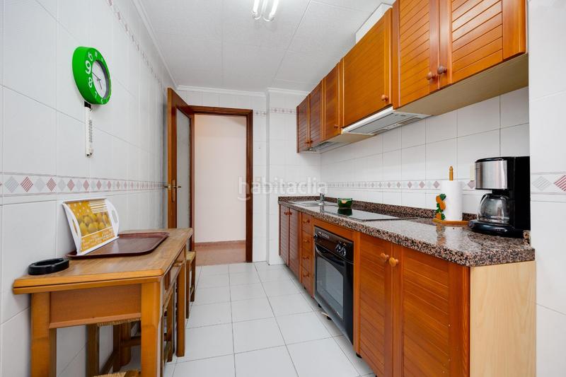 Foto e88659a1-029c-42ff-b6b2-d3ef38259fb3. Apartament a avenida gregorio marañon a El Acequión Torrevieja