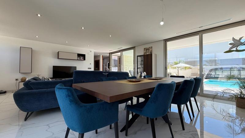 Foto 1379f1b1-4e1c-4b60-8572-bbbc42ec494a. Chalet un sueño hecho realidad en Benijófar