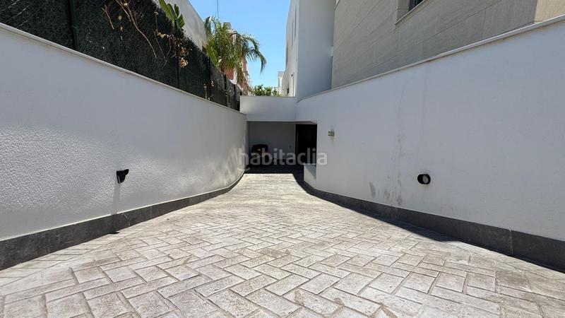 Foto ffd9b6c4-2a13-4894-9583-e001306c7211. Chalet un sueño hecho realidad en Benijófar