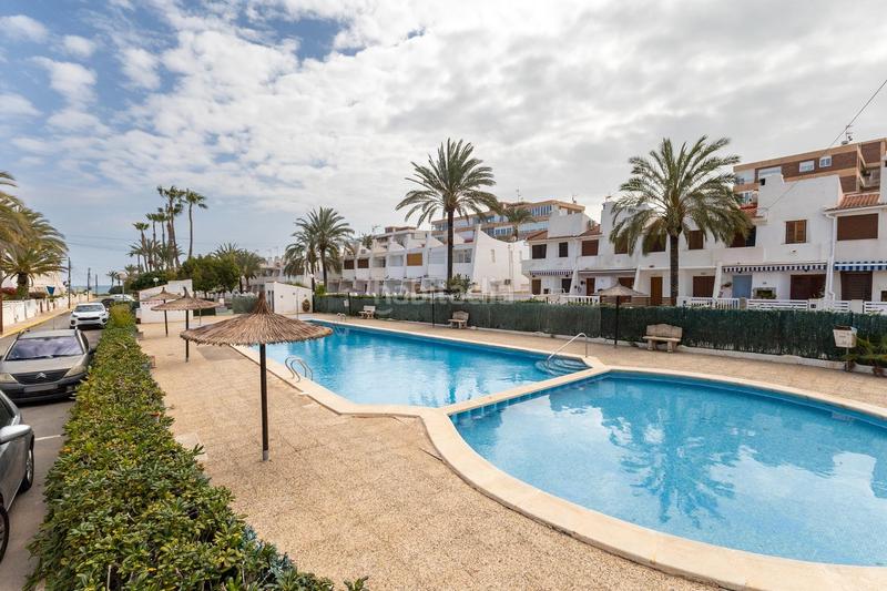 Foto 0da3f250-71ca-4bd2-8a76-5a5e5a490ed3. Apartament amb piscina a La Veleta Torrevieja