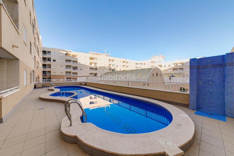 Foto b7ba8541-7a02-49cb-b319-d9b6100e6971. Apartament a calle joaquin chapprieta a El Molino Torrevieja