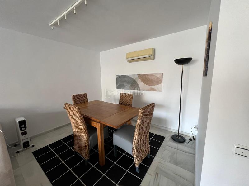 Foto 4a24fde7-4676-4400-ac9f-81076fd533f2. Location appartement avec chauffage piscine dans Almerimar Ejido (El)
