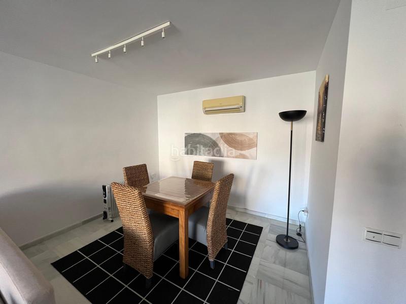 Foto cd6886c6-2a5f-42ff-9dbe-9f515866e78e. Location appartement avec chauffage piscine dans Almerimar Ejido (El)
