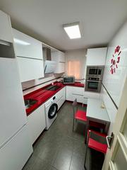 Location Appartement  Calle raquero. Se alquila septiembre a junio