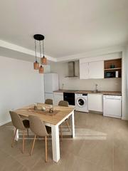 Location Appartement  Avenida del mar 145. Se alquila todo el año