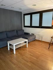 Location Appartement  Calle lobero. Se alquila en pleno centro de el ejido