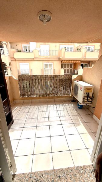 Foto f0b67405-cc39-4df6-a9ca-fe688b8b2b3e. Flat with heating parking pool in Almerimar Ejido (El)
