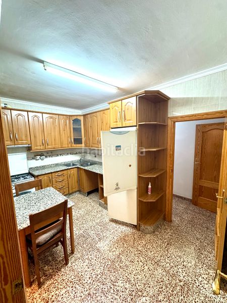 Foto e018c3d2-2e0c-4251-afcb-06f4ca86f789. Piso se vende piso de 3 dormitorios en el centro en Berja