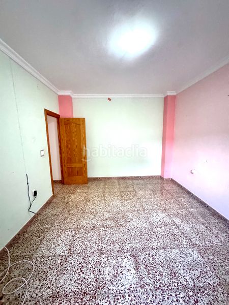 Foto f2bd706f-0d1e-468c-abdb-5bd3172abe5e. Piso se vende piso de 3 dormitorios en el centro en Berja