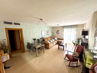 Etagenwohnung  Avenida de nicolas salmeron 22. ¡se vende pisazo en pleno centro de el ejido!