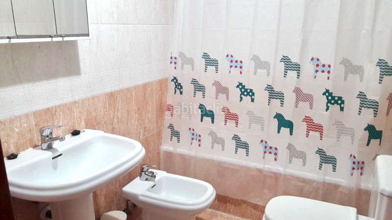 Foto 38c4ca9e-144c-4b13-a04a-570d9dc1fa31. Rent flat with heating parking pool in Almerimar Ejido (El)
