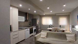 Miete Studiowohnung  Carrer d'en blanco. Estudio en sants