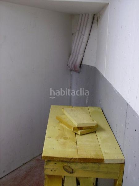 Foto 17525905-d781-4eb7-8a8b-f3e4d5e52cc4. Miete autoparkplatz in carrer abat oliba 37 in Puigcerdà