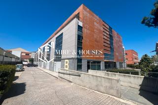 Büro in Calle Valportillo Primera 1