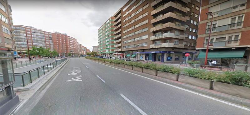 Foto 4c6f7b7c-5843-44be-9a23-9eb942aa2ec0. Location local commercial dans Rondilla Valladolid