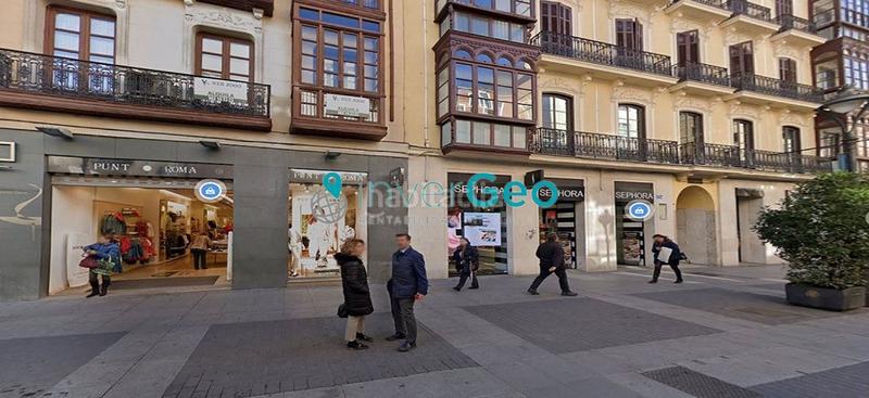 Foto e0a5335c-3ef0-467e-b6e3-e16954dd0300. Local comercial inversión rentabilidad pleno Centro . en Valladolid