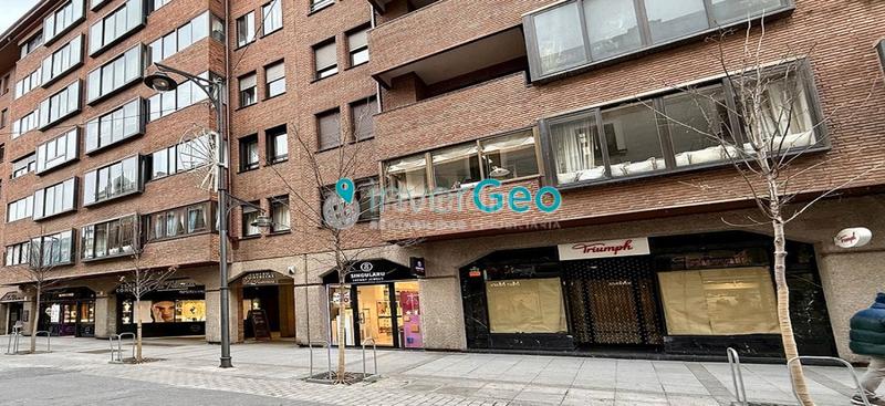 Foto 74e1879d-881c-4917-84d9-d5d327add2bd. Affitto locale commerciale con riscaldamento in Centro Valladolid