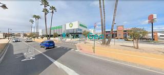 Local Comercial a La Roqueta. Inversion supermercado comunidad valenciana.