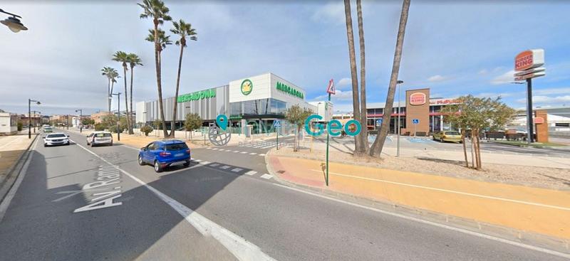 Foto 8170628a-8812-4fa2-a58a-4bf7c002063a. Local comercial inversion supermercado comunidad na. en Valencia