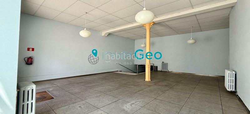 Foto 69884fad-0c09-4846-97fa-6f4dd2979833. Local comercial exclusiva - venta local acera de recoletos, . en Valladolid