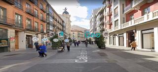 Local Comercial en Calle de Santiago