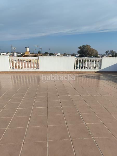 Foto 2e013591-1192-4937-ba24-ff31a4cc3dcd. Xalet amb aparcament a Las Tres Piedras - Costa Ballena Chipiona