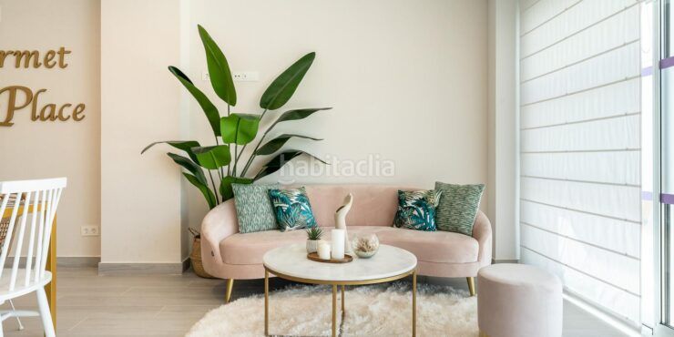 Foto 404d2cc3-8df3-46d4-9496-f4e9f401a683. Apartament amb calefacció aparcament piscina a Aguadulce - Almadraba - Punta Candor Rota