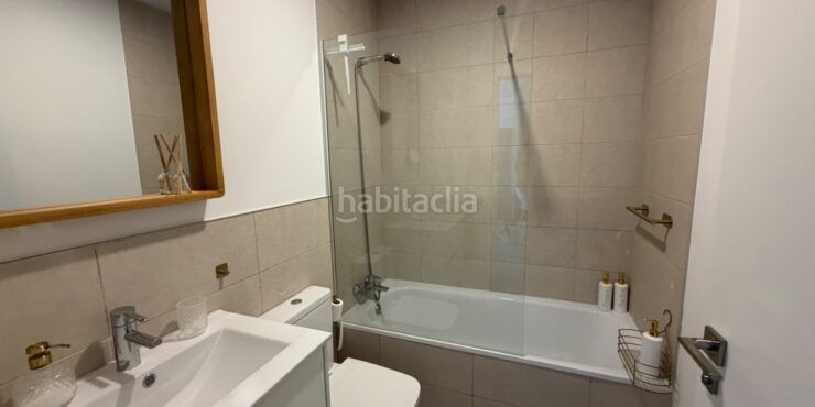 Foto fb2484b1-2afb-45a3-87bf-c6cdc22a12f0. Apartament amb calefacció aparcament piscina a Aguadulce - Almadraba - Punta Candor Rota