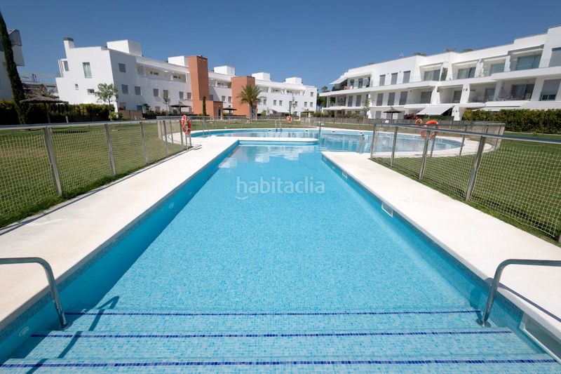 Foto e827e1a3-18e1-4cef-9396-94cd8eca56ec. Àtic a avenida de la música 37 a Las Tres Piedras - Costa Ballena Chipiona