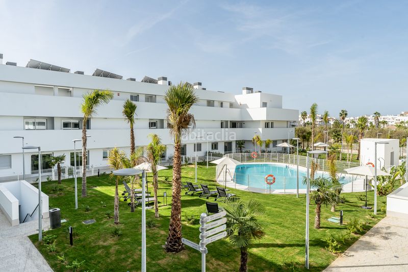 Foto 872ba3e0-ea62-4bca-b1b6-5efa9e2863bf. Pis amb calefacció aparcament piscina a Aguadulce - Almadraba - Punta Candor Rota