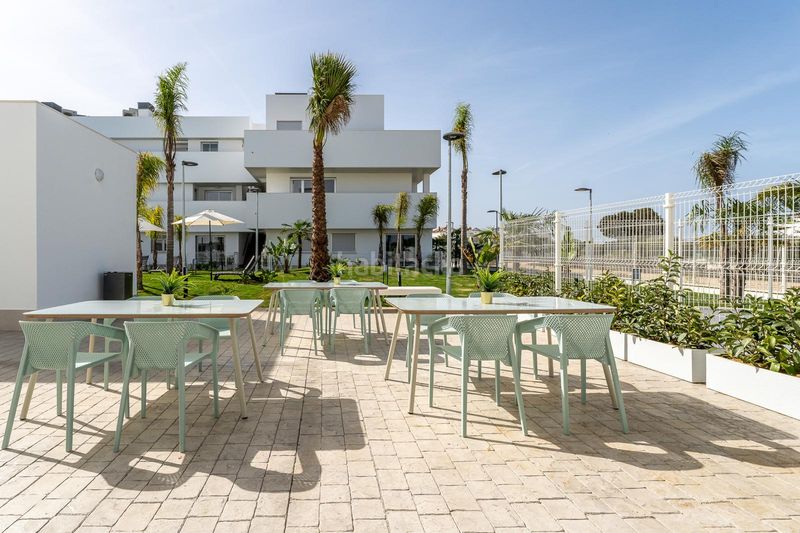 Foto e8ccaa7b-1cae-473d-95b7-f85f98913d03. Pis amb calefacció aparcament piscina a Aguadulce - Almadraba - Punta Candor Rota