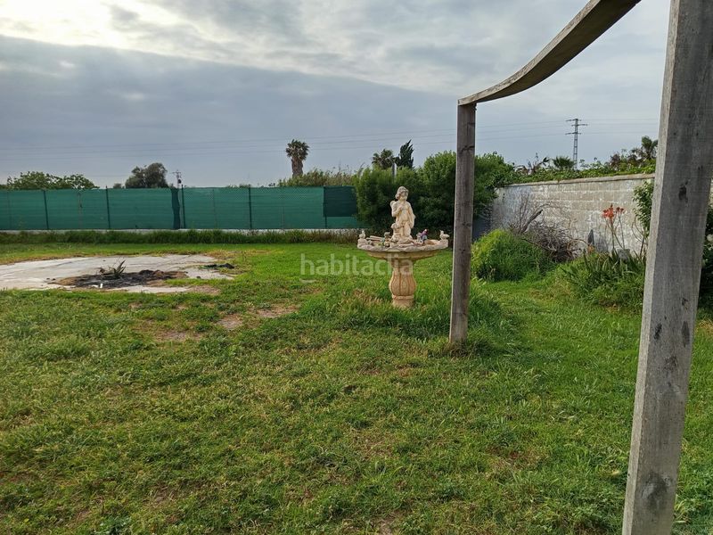 Foto 112e2a9b-fc39-4062-8380-6b711a1d65a2. Masia amb aparcament a Aguadulce - Almadraba - Punta Candor Rota